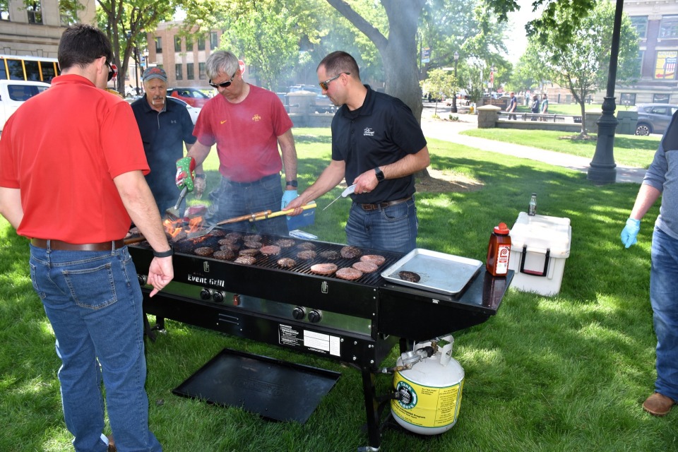 Featured image for Ag Committee Spring Cookout