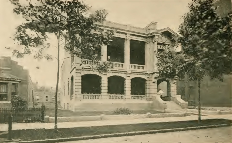 Featured image for Before American Gothic: Grant Wood on First Avenue