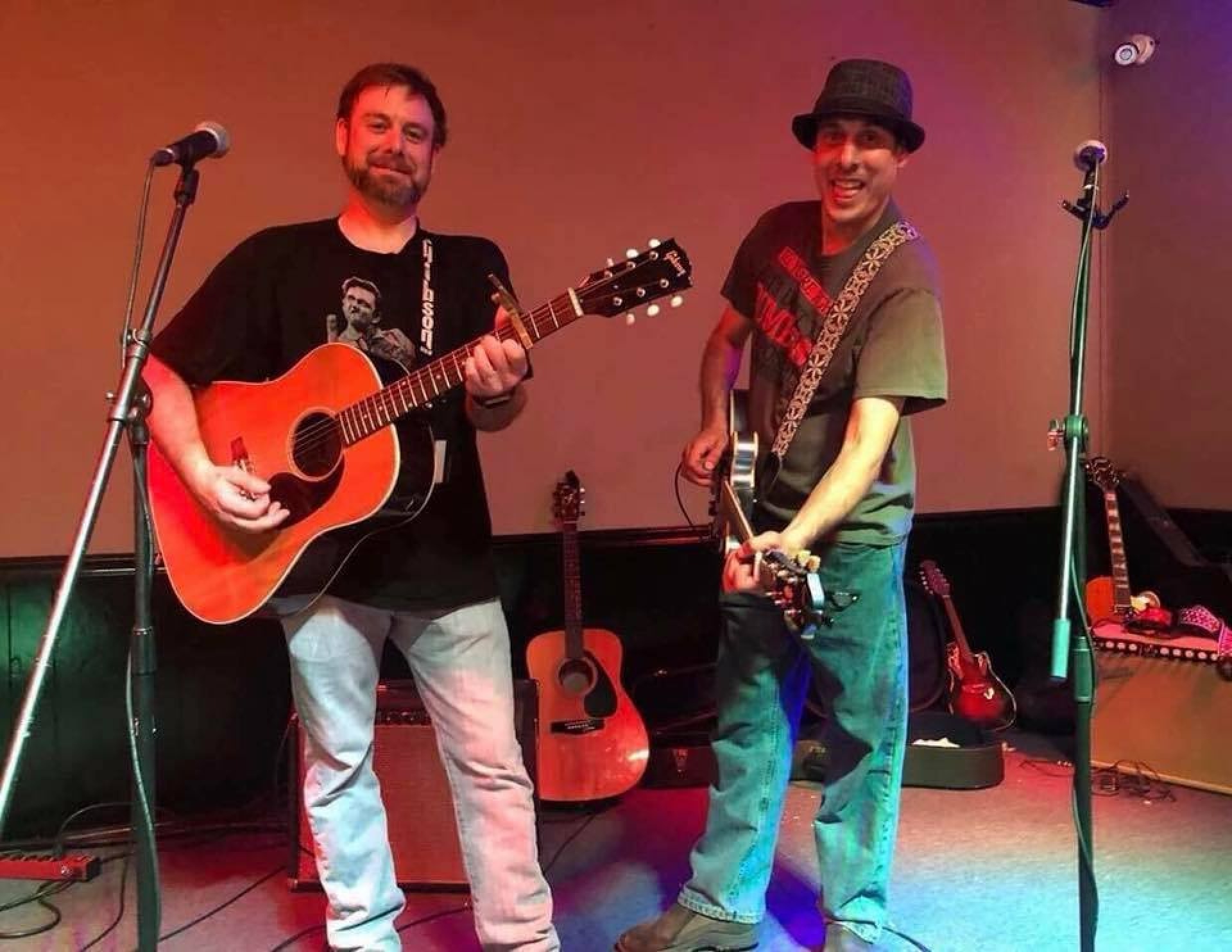 Live Music with Pair of Jacks July 10, 2022 Unleash Council Bluffs