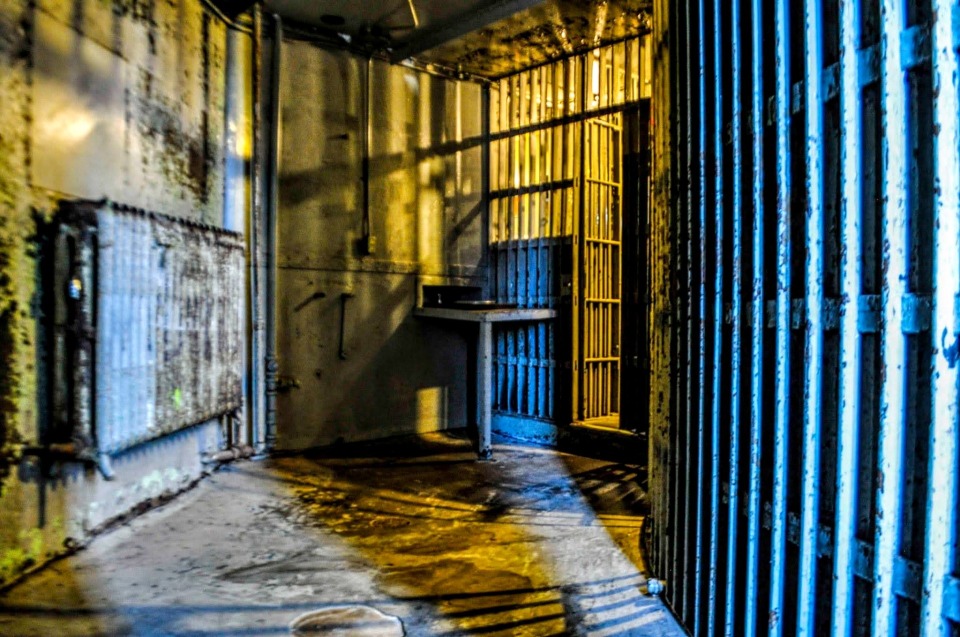 Featured image for Squirrel Cage Jail Flashlight Tours